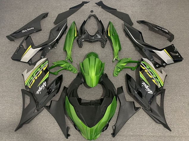 Carenagens Moto Kawasaki Ninja 400 2018-2024 - Verde Preto Ouro OEM Estilo