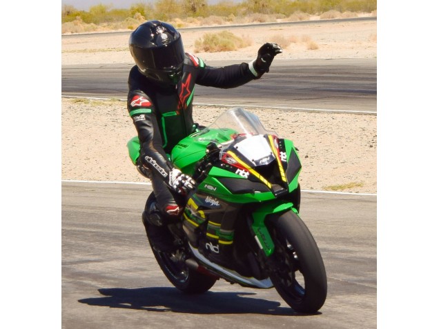 Carenagens Moto Kawasaki ZX10R 2011-2015 - Verde Amarelo Branco Preto Vermelho Pirelli