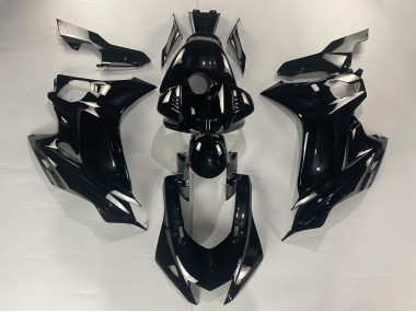 Carenagens Moto Yamaha YZF 600 R6 2017-2023 - Preto Brilhante